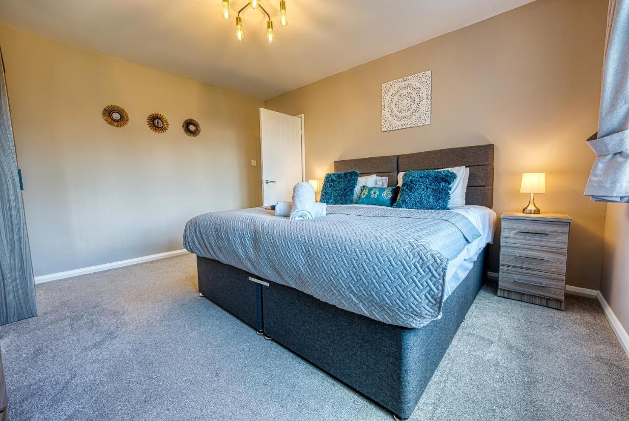 Elegant 5 Bed House - Sleeps 9, Central Solihull, Nec, Jlr, Hs2, Resorts World, Airport Business And Leisure Stays, Екстер'єр фото